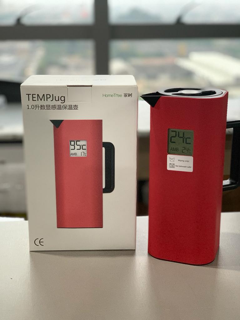 Garrafa Térmica com Display de Temperatura